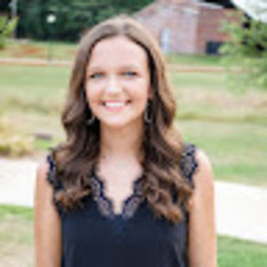 Meet your Posher, Claire